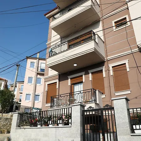 Appartement Pave Boutique Apartment! Your Cozy In *